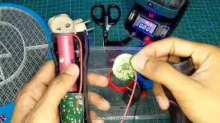 Modifying a mosquito racket with a lithium battery