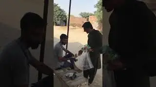 Kash log samajh sakein&hellip; ye khilone nahi, aik baap ki umeedein hain.