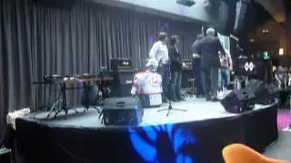 Робот-ведущий в Maxim Bar, часть 1
