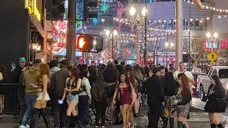 ​Saturday Night at Fremont St is poppin 🎉