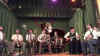 California Feetwarmers - Lookin' Good Feelin' Bad