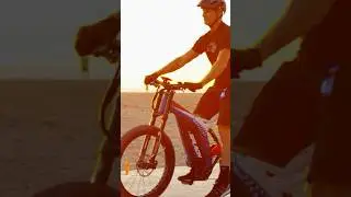 SPLACH Patriot #ebike is built to handle your most demanding rides. Adventure awaits - take it on!