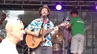One Take Toni Live @Cologne Merowingerstrasse Festival &ndash; Spa&szlig; auf dem Nachbarschaftsfest