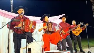 D&iacute;a de las Madres en Colonia Pastoril.. Rocio Arellano La Princesita Tarragosera 💃🕺