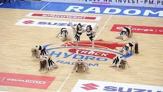 Kiedy leci Conga i parkiet żyje 😎 Cheer Vibes na meczu HydroTruck Radom