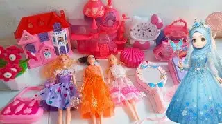 Lubna Plays Barbie Princess Makeup 💄👑 Bags, Necklace & Friends | Kids Pretend Play