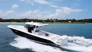 Pursuit Boats S 378 | New Carbon Hull