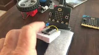 Micro:bit ChatGPT CodePen Create a Web APP to Blink a LIght