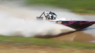 N6035092 Pink Boots Racing roll over