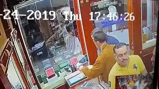 Theft in gold shop