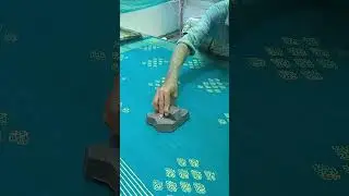 Tutorial : How To Ink A Stamp for Block Printing on Fabric