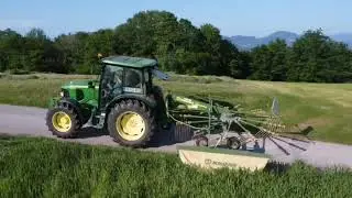 | Kmetija Renko | košnja 2023 | John Deere 5090 | IMT 539 |