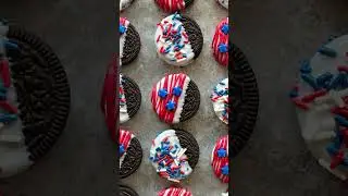 Simple and easy Patriotic Oreos | Memorial Day dessert | YouTube Shorts | Treats for kids to make
