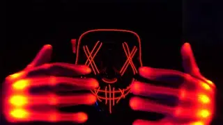 Костюм с маской и перчатками Purge LED