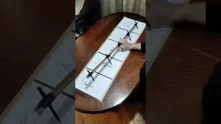 A foreign art master paints five paintings at the same time | Multiple Paintings at Once | #shorts
