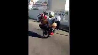 Levando a novinha com a RD 135 no grau