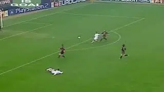 Goal! Michael Tarnat. AC Milan vs Bayern Munchen. 23.10.2002