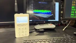 Rf Explorer with spectrum software. #rfexplorer