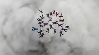 Australian Women Break Formation Skydiving Records