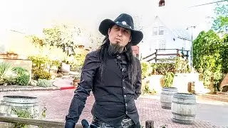 🤠🔥VISITING FRONTIER TOWN CAVE CREEK ARIZONA, TRAVEL VLOG. BIG EARL'S GREASY EATS WILD WESTERN TOWN 🤍