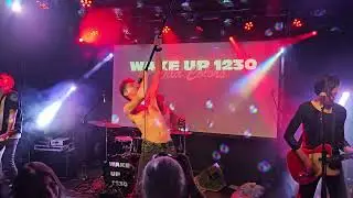 WAKE UP 1230 - Bye Bye live@Turbina
