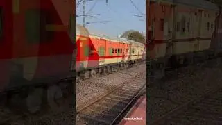 That's How Time Changed #22159 #mumbai #chennai #superfastexpress #transition #viral #irfca #cr #lhb