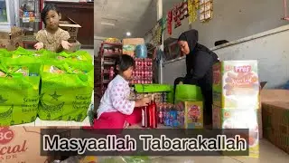 Ade Aulia Bantu Nyiapin Hempers Lebaran🥰