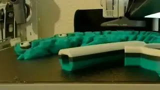 DezziDesigns 3D - Articulated Baby Lizard