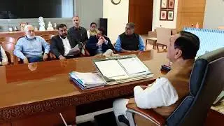 Sanjay Lalbhai of Arvind Ltd calls on Gujarat Chief Minister