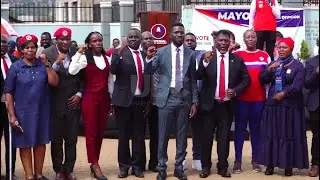 Kyagulanyi Hands Over NUP Symbols to Kampala Mayors and Councilors
