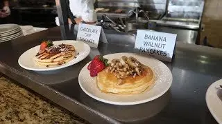 Acoustic Brunch At The Kitchen At Hard Rock Hotel Orlando! | Full Food Tour, Music and Atmosphere!