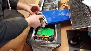 Evolve Carbon GT 18650 Battery Upgrade Installation