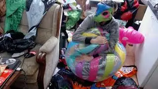 Inflatable beach ball Deflation