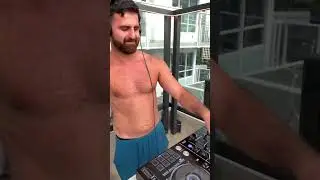 Summer Pool Party in Seattle!! ❤️🎶 #techno #technomusic #housemusic #dancing #fun #club #rave #dj
