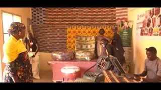 Niger's 'recycling queen' transforms waste into valuable products