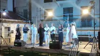 Ó rama, ó que linda rama -Así canta Cangas.  Coro María Soliña 