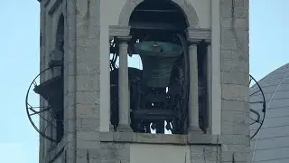 Рождественские мелодии и звон колоколов в итальянском святилище Ре [4K]