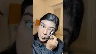 Underrated powder hack makeup tip with puff rimmel stay matte powder set the makeup setting baking