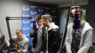 Yes Lad perform at Sun FM studios (Live)