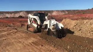 Simex T800 wheel saw for skid steer loader - fiber optic installation on a gold mine site Australia