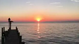 Sunrise song at Black Walnut Point Inn