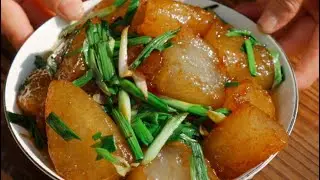 Magical Chinese Dish: Stir-Fried Kudzu Starch Sheets from Yangxian 🍲✨