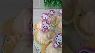 Hello Kitty themed marzipan jellies. #subscribe