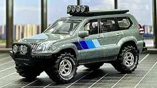 HOT WHEELS PREMIUM CAR CULTURE 2023 Toyota Land Cruiser Prado 2005. 1/64 Scale. MyCollection.