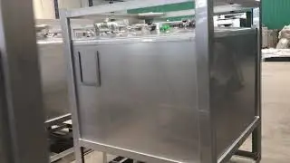 Stainless steel intermediate bulk containers
