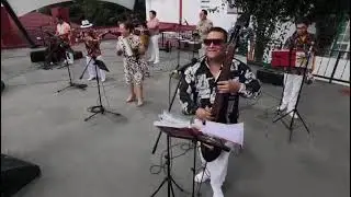 La Guagua Son y la Rika Rumba 