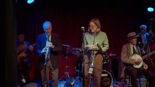 Avalon performed by Annie and the Fur Trappers at Lou's Harvard Square