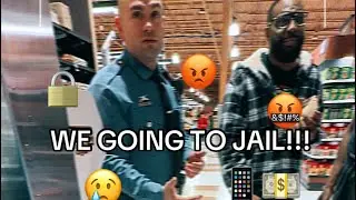 APPLE PAY PRANK IN GROCERY STORE😂(COPS CAME😱‼️
