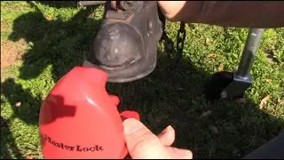 Video 18 - Newbie vs. Master Lock 389DAT Trailer Coupler Lock - No tension lever needed :)