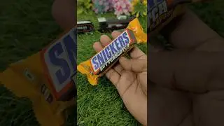 WoW Unwrap Snickers Chocolate 🍫 #shortvideo #trending #vairal #snickers #chocolate